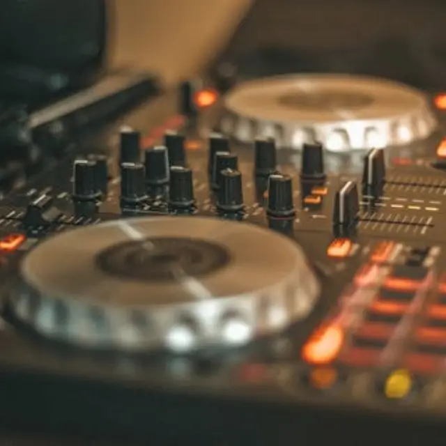 Soirée dansante par DJ Thomas_Allauch