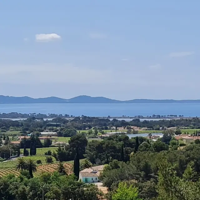 Location saisonnière à La Londe les Maures