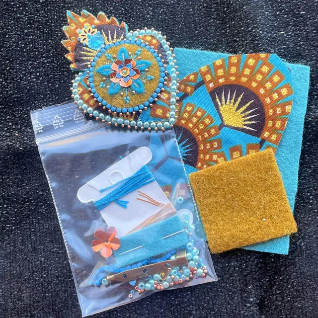 Atelier broche ex-voto