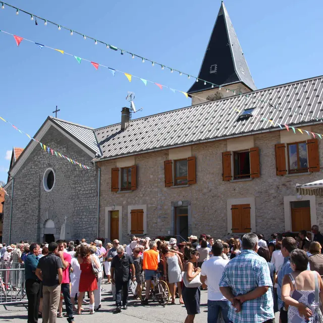 Vide grenier d'Agnières en Dévoluy