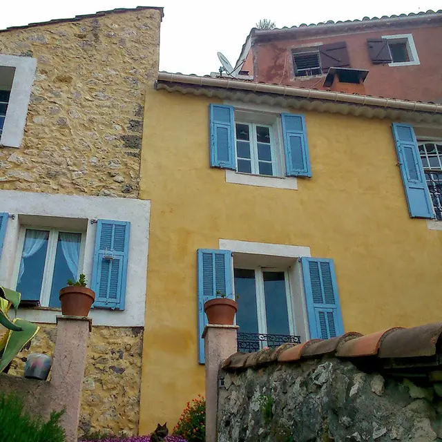Facade.jpg