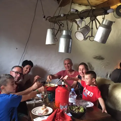 Rando nocturne avec fondue ou tartiflette en refuge_Les Saisies