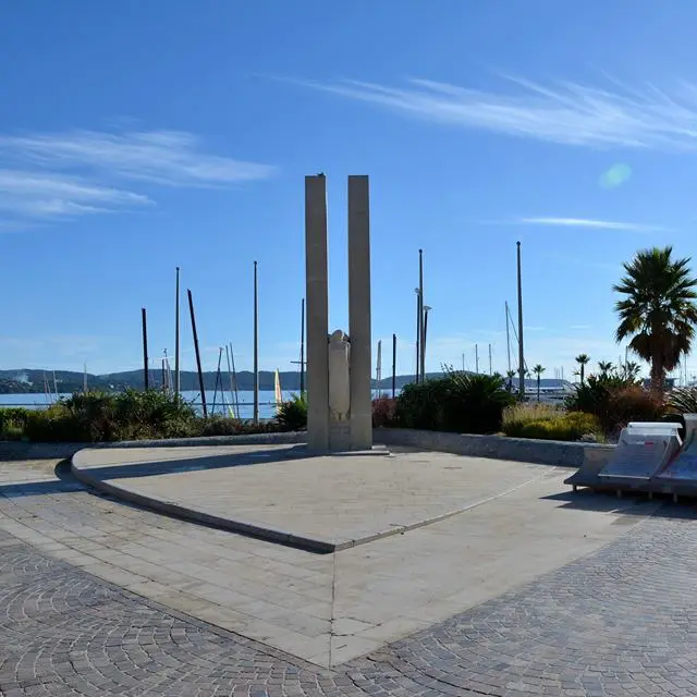Monument Cavalaire