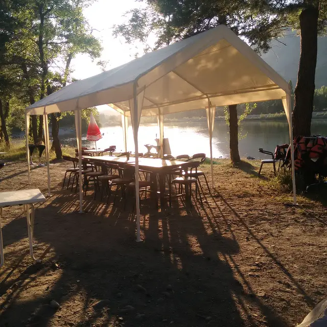 La Paillotte des 3 Lacs