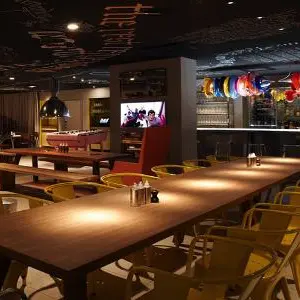 Restaurant Mama Shelter Marseille.jpg