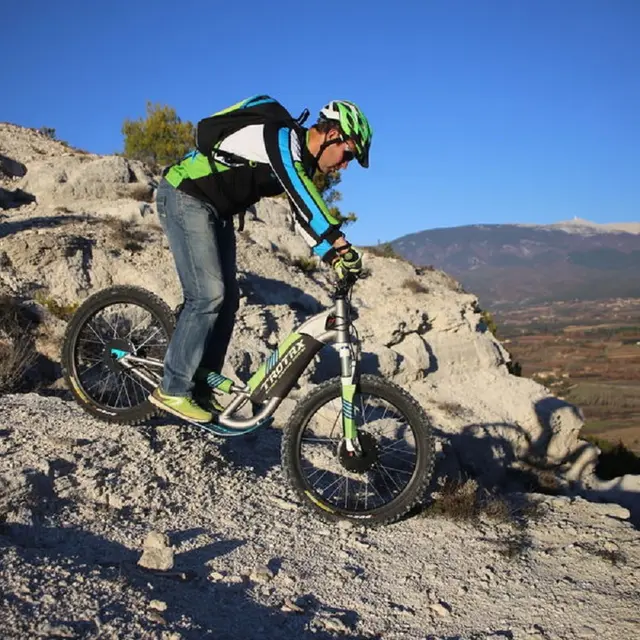 Trottinettes électriques tout terrain à Venasque