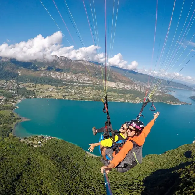 K2 Outdoor centre multi-activités parapente, canyoning, escalade, via ferrata, randonnée, location vélos Sources du lac d'Annecy Doussard