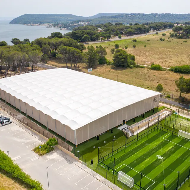 Z5 Istres - Complexe Foot à 5 et Padel