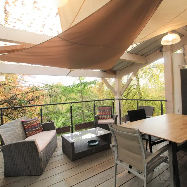 Gîte De Pont au Vieux Briollay - Terrasse couverte