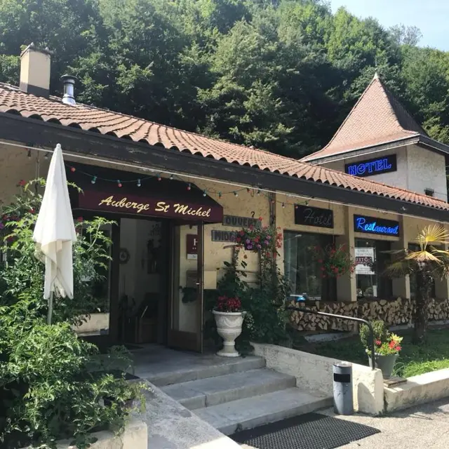Extérieur - Auberge Saint-Michel