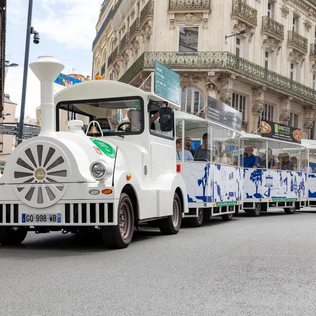 Le petit train touristique - Angers