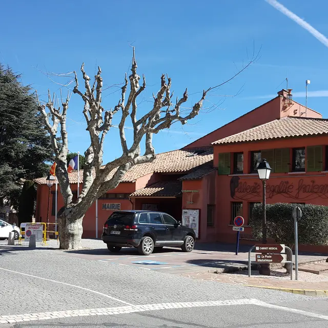 Mairie des Adrets de l'Estérel