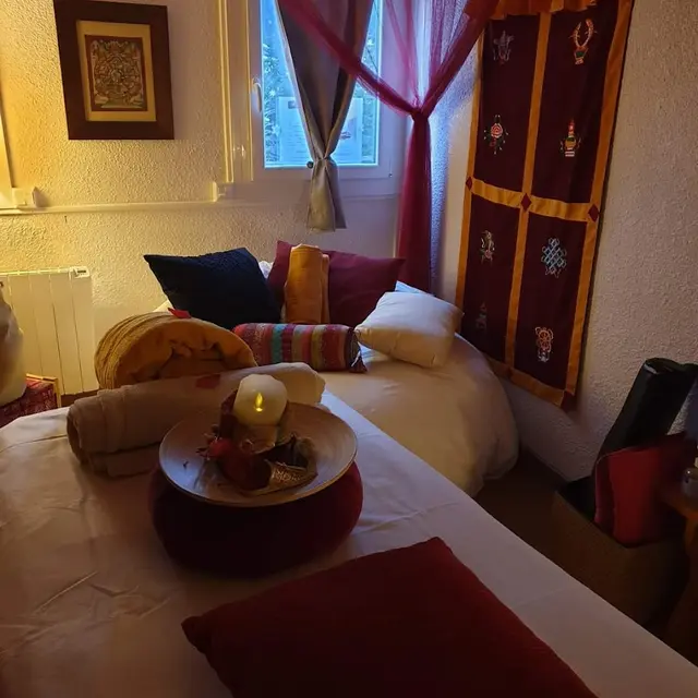 Salon de massages coussin Waff