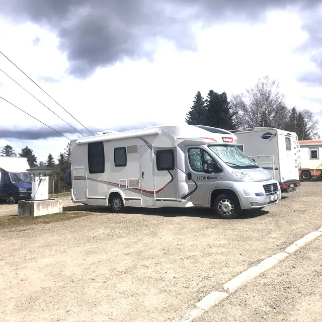 Aire pour camping-cars station Ax 3 Domaines_Ax-les-Thermes