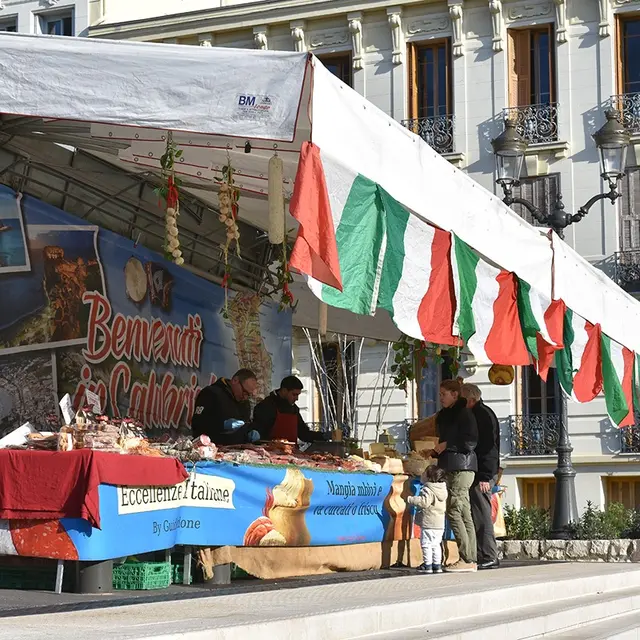 Marché italien Beaulieu-sur-Mer