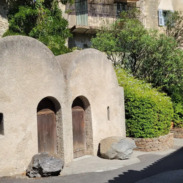 Les Anciennes Prisons_Ramatuelle