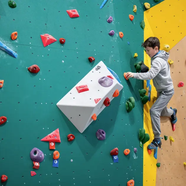 Cours d'initiation à l'escalade 4-5 ans_Les Orres