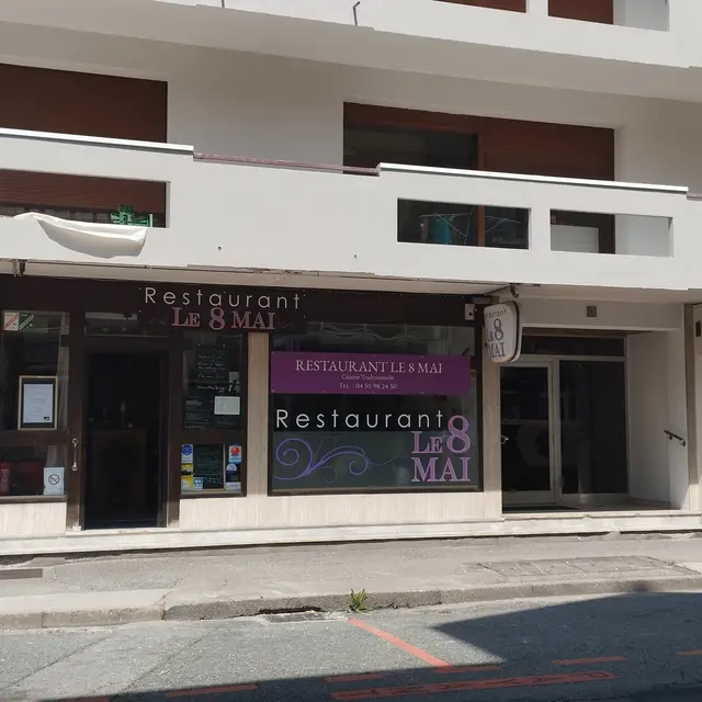 Restaurant Le 8 Mai_Cluses