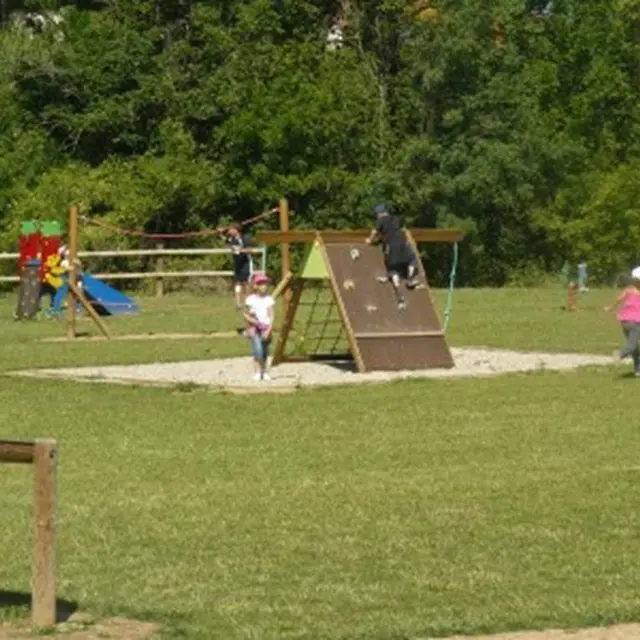 Plaine de jeux de Bressols