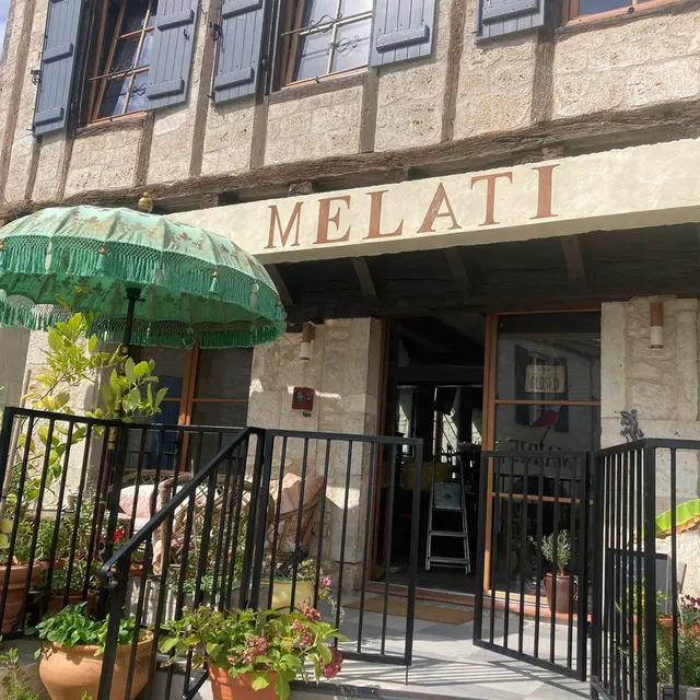 Melati_Montaigu-de-Quercy