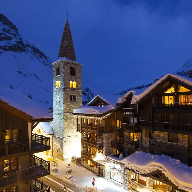 Hôtel Les Lauzes_Val d'Isère.jpg
