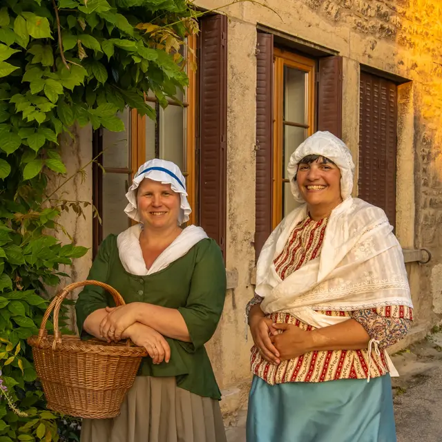 Chroniques d'un village vigneron : la vie de Benoitte et Félicitée_Saint-Sorlin-en-Bugey