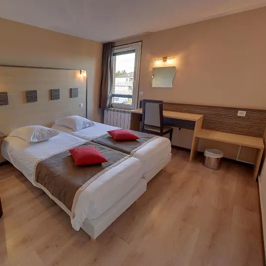 Atoll Hôtel Logis Angers Beaucouzé