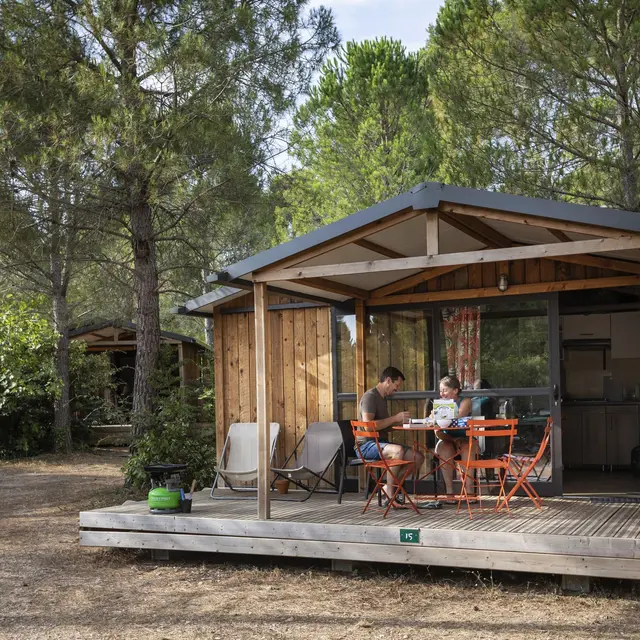 Camping Huttopia Fontvieille (Fontvieille) | Provence-Alpes-Cte d'Azur  Tourismus