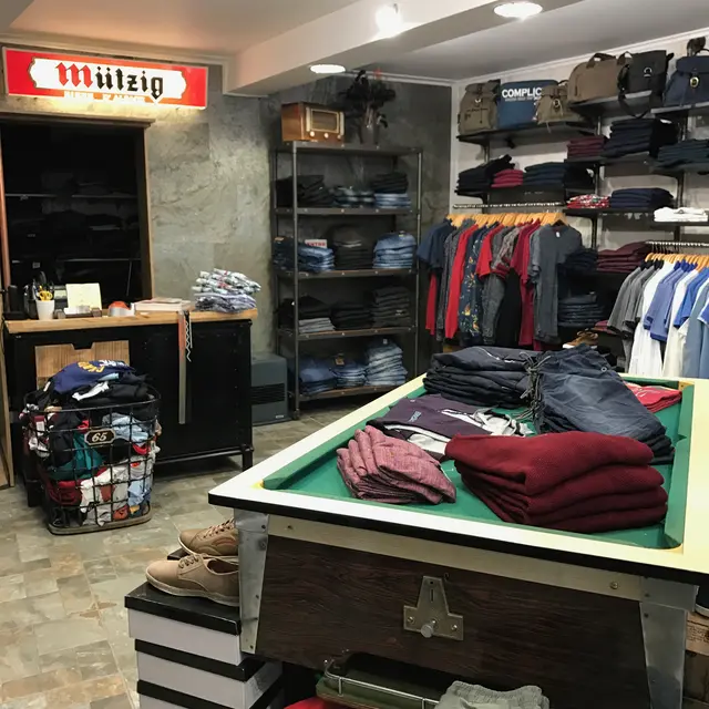 Boutique et les garçons