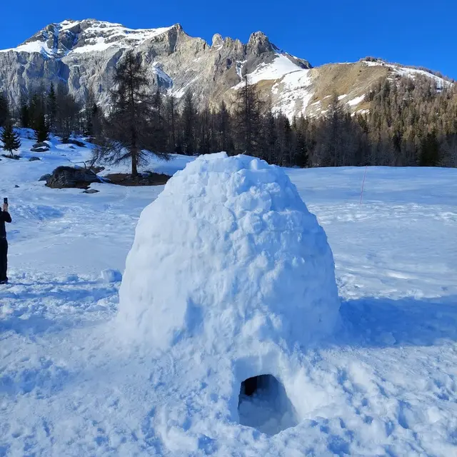 Fabrique un igloo comme les Inuits_Riddes