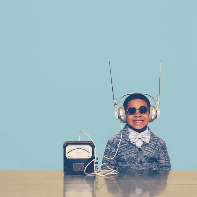 LA PUCE ET L’OREILLE_Istres