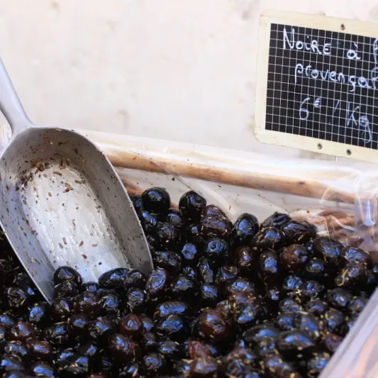Marché hebdomadaire à Camaret