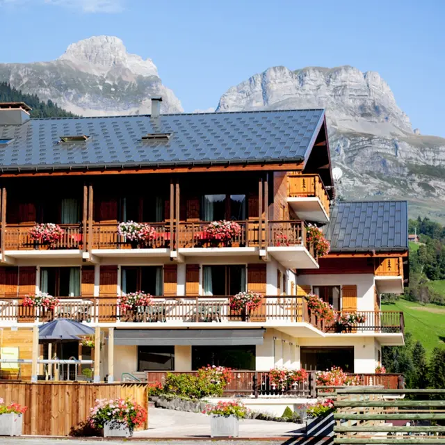 Chalet Hôtel les Rhodos