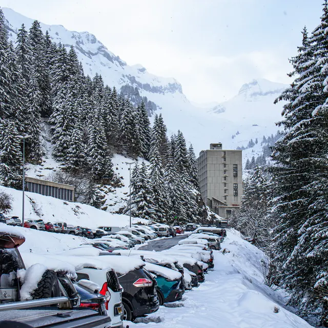 Flaine-Parking-P2-Vue-Flaine-Forum