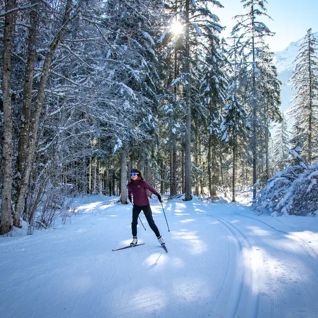 Skating sur les pistes du domaine nordique 4 saisons des Contamines-Montjoie