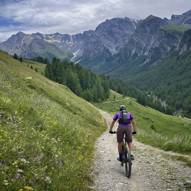 Pont vieux en VTT_Saint-Véran