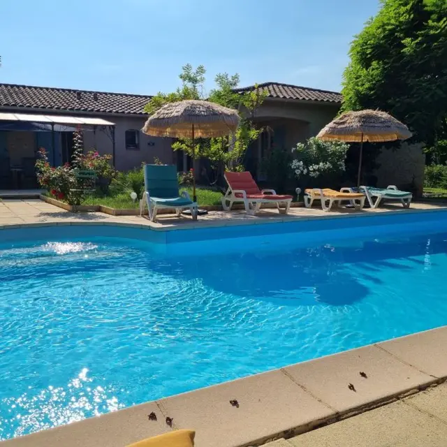 Le Mas de la Cigaline - chambres d'hôtes chez Dany_Garéoult