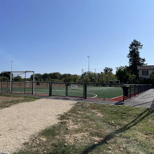 Terrain multisports Meauzac