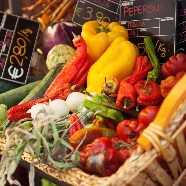 Excursion au marché de Cunéo_Le Poët