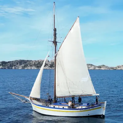 Journée Calanques à la voile, déjeuner et vins