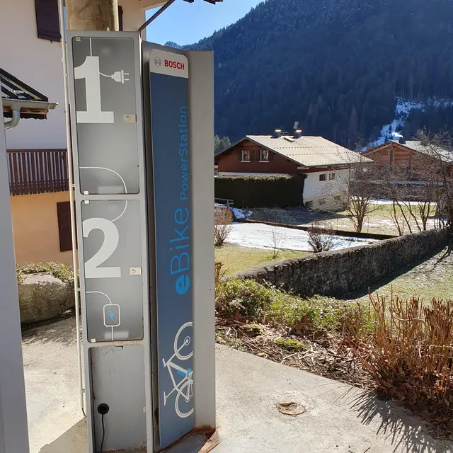 Borne VAE & VTT électrique - Centre village de La Chapelle d'Abondance_La Chapelle-d'Abondance