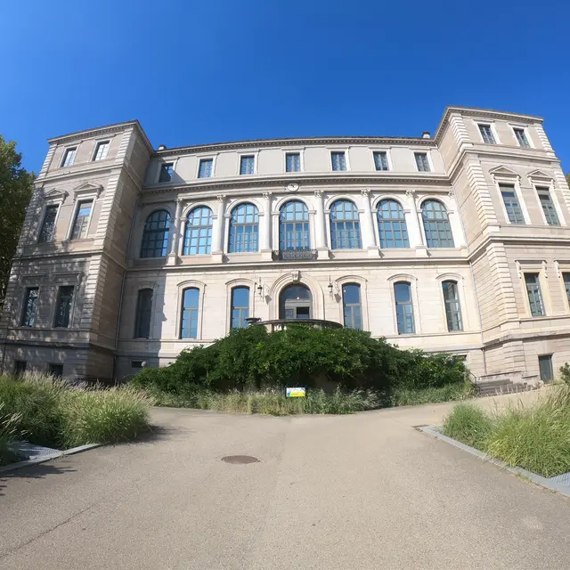 La toute petite visite_Saint-Étienne