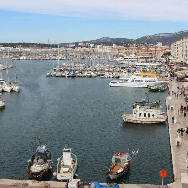 meublé Bruguier port VUE