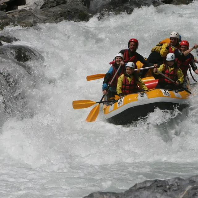 raft dans les gorges