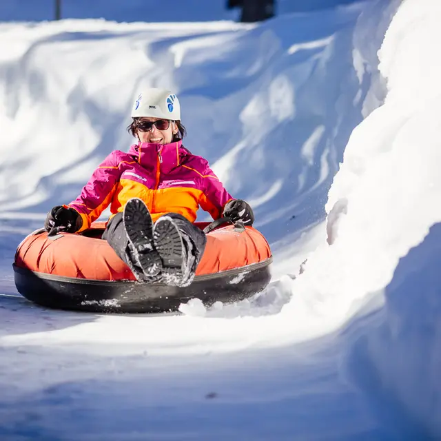 Snwotubing Curling_Les Sept Laux Le Pleynet