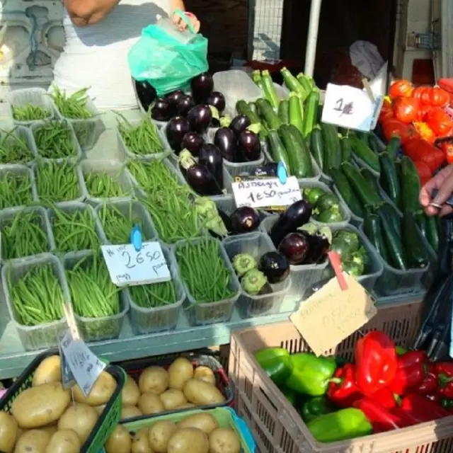 Marché de Caromb