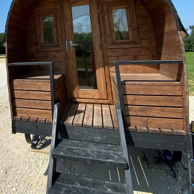 Les Éternelles - La Roulotte_Saint-Nizier-le-Bouchoux