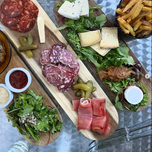 Café de la paix_Arles