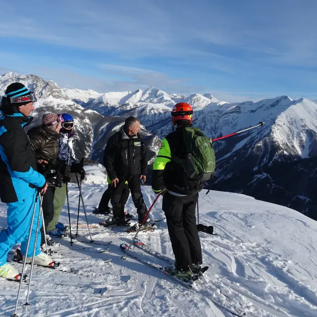Groupe en ski