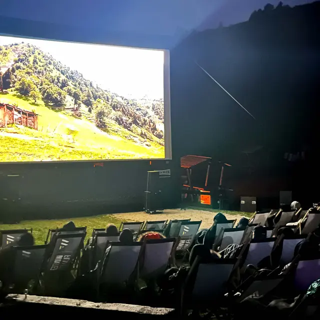 Xplore film tour - Ecran géant